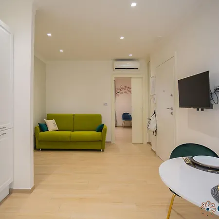 Apartment Lilia By Apulia Bari