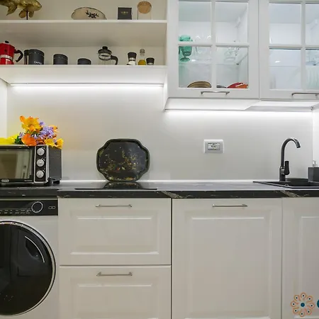 Lilia By Apulia * باري